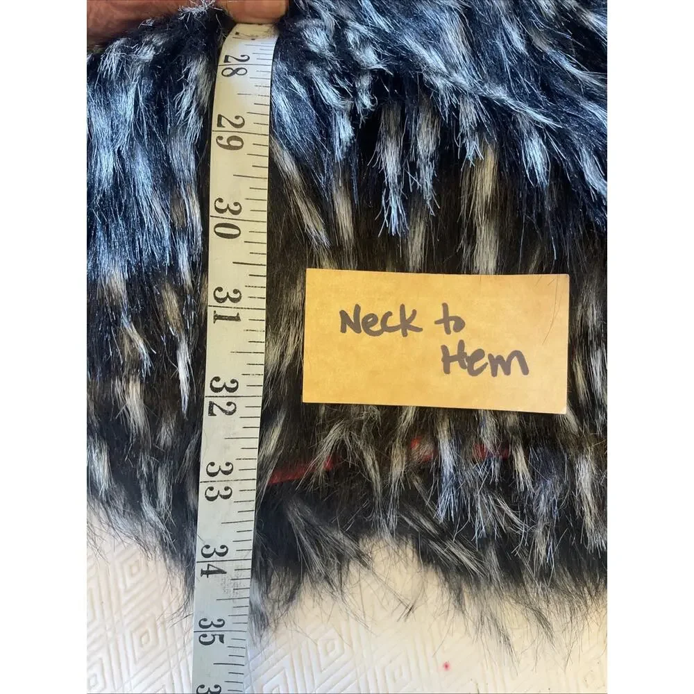 Berek NWT Tainted Whiskers Faux Fur Vest Red Satin Lining Black & White Size L - Picture 8 of 10